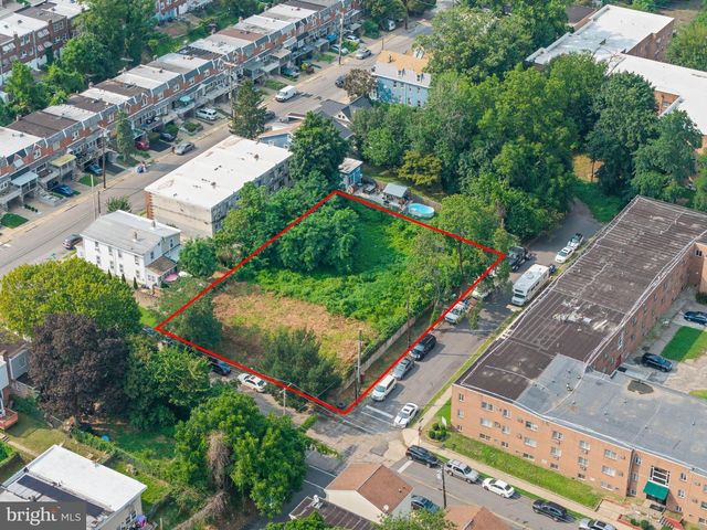 6010 N HUTCHINSON ST, Philadelphia, PA 19141