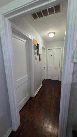 1208 Chevy Chase Drive, Angleton, TX 77515