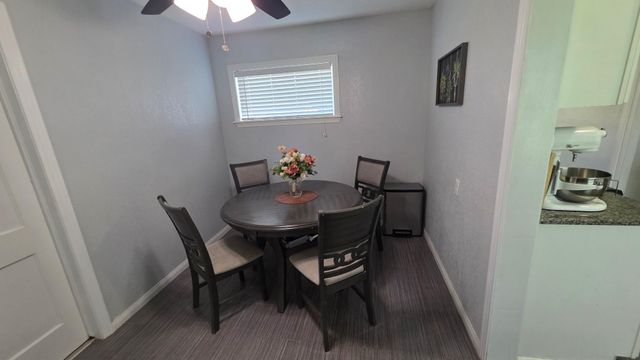 1208 Chevy Chase Drive, Angleton, TX 77515