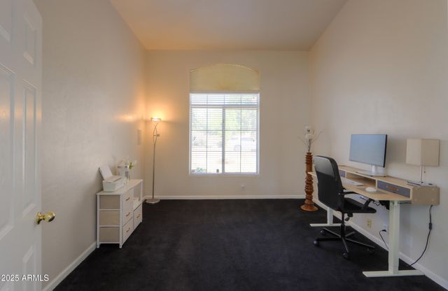 687 N GREGORY Place, Chandler, AZ 85226