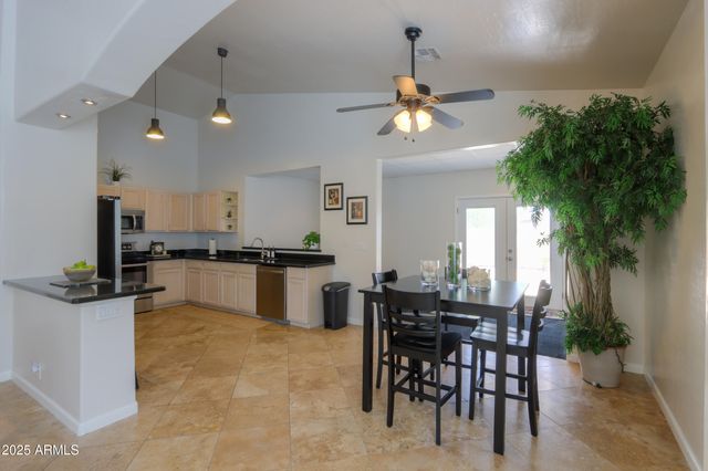 687 N GREGORY Place, Chandler, AZ 85226