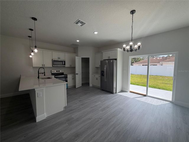 16252 SW 27TH TERRACE ROAD, Ocala, FL 34473