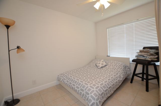 6649 Somerset Drive 102, Boca Raton, FL 33433