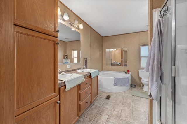 10300 N 109th W, Sedgwick, KS 67135