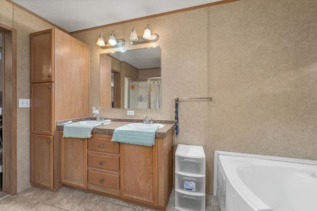 10300 N 109th W, Sedgwick, KS 67135