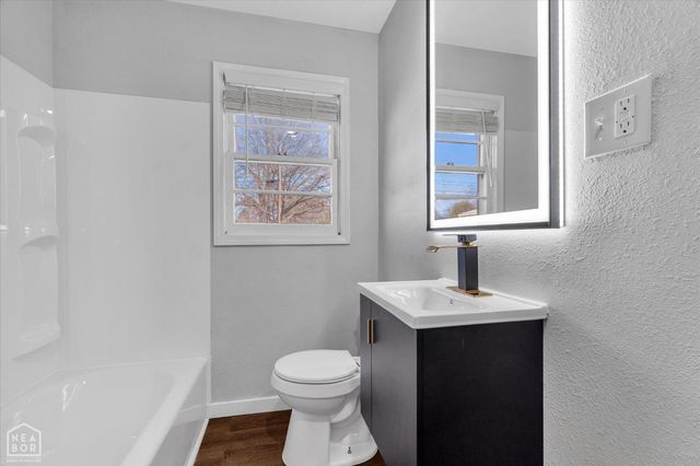 707 E Elm Street, Walnut Ridge, AR 72476