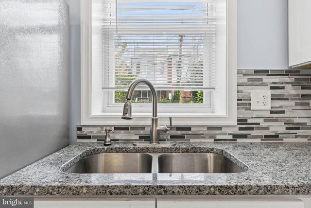 926 HOMESTEAD ST, Baltimore, MD 21218