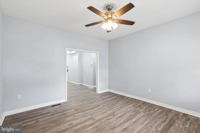 926 HOMESTEAD ST, Baltimore, MD 21218