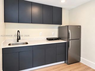2153 NW 24th St 3, Miami, FL 33142