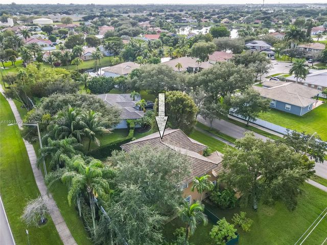 15841 SW 61st St 15841, Davie, FL 33331