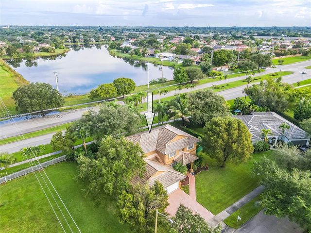 15841 SW 61st St 15841, Davie, FL 33331