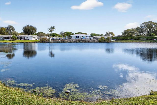 8950 NW 13th Street, Plantation, FL 33322