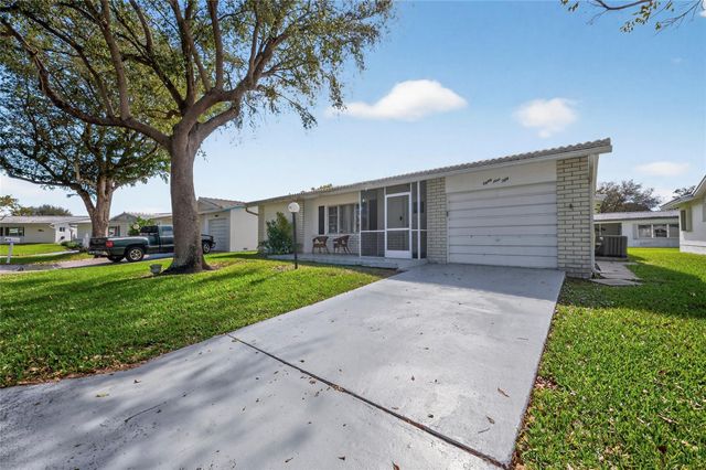 8950 NW 13th Street, Plantation, FL 33322