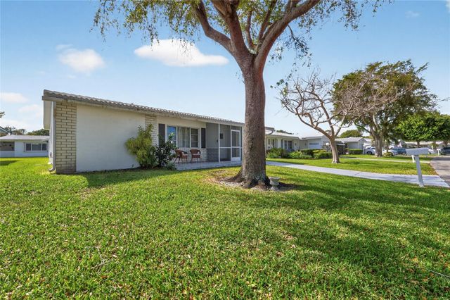 8950 NW 13th Street, Plantation, FL 33322
