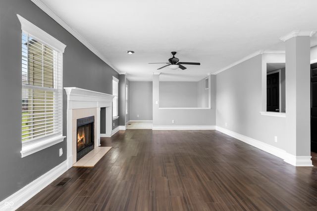 6529 Sussex Drive, Zionsville, IN 46077