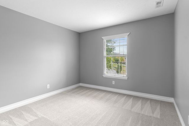 6529 Sussex Drive, Zionsville, IN 46077