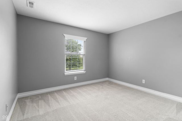 6529 Sussex Drive, Zionsville, IN 46077