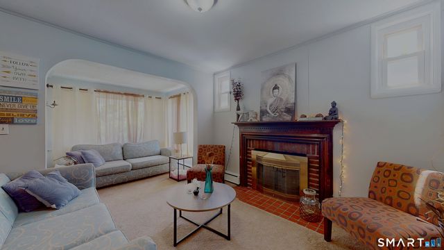 23 Lyme Street, Windsor, CT 06095