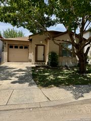 2210 BEACON CRK, San Antonio, TX 78213