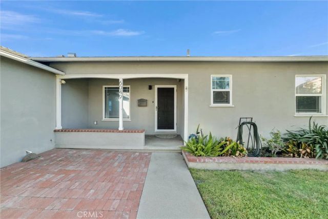 6049 Colonial, Riverside, CA 92506