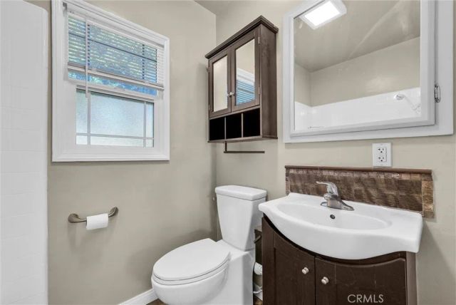 6049 Colonial, Riverside, CA 92506