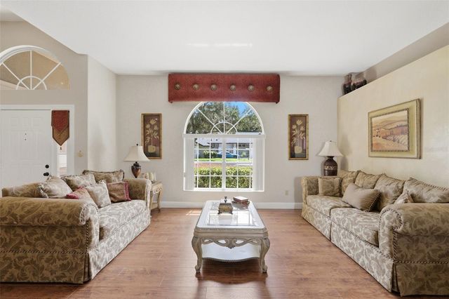 696 WYCKLIFFE PLACE, Winter Springs, FL 32708