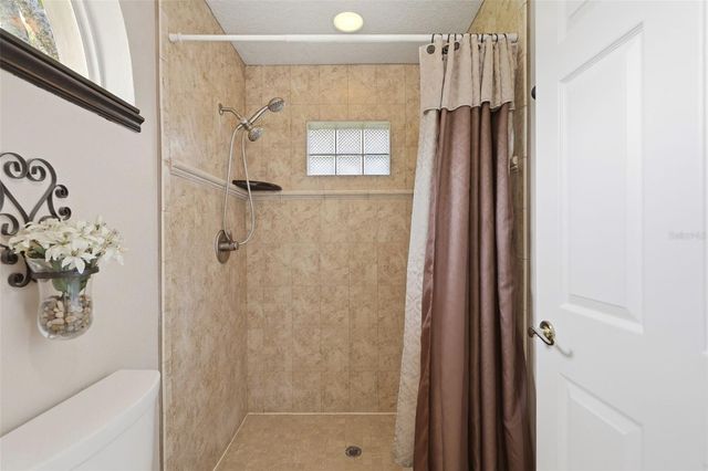 696 WYCKLIFFE PLACE, Winter Springs, FL 32708