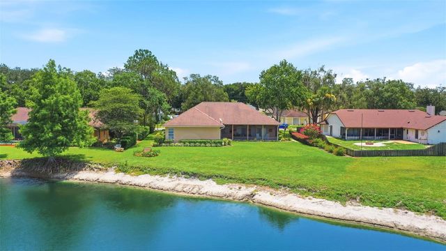 696 WYCKLIFFE PLACE, Winter Springs, FL 32708