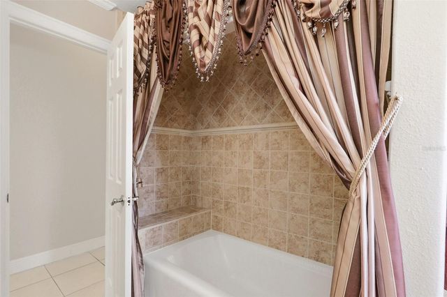 696 WYCKLIFFE PLACE, Winter Springs, FL 32708