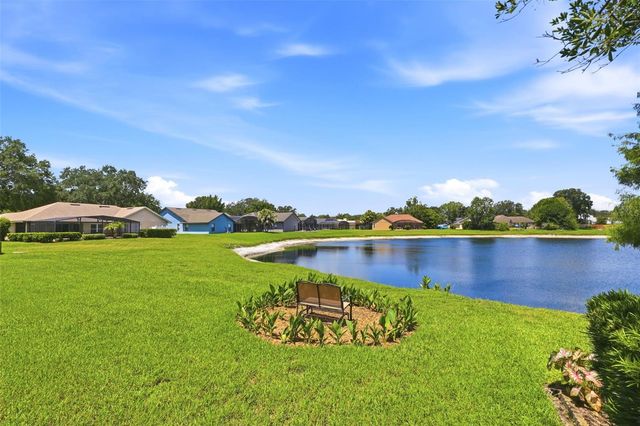 696 WYCKLIFFE PLACE, Winter Springs, FL 32708