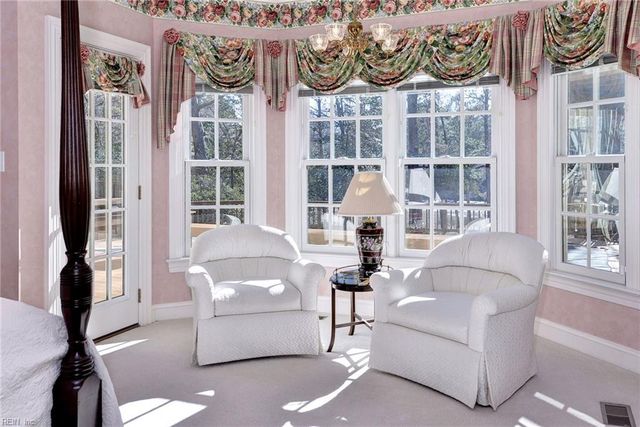 174 Point Heron DR, Newport News, VA 23606