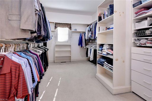 174 Point Heron DR, Newport News, VA 23606