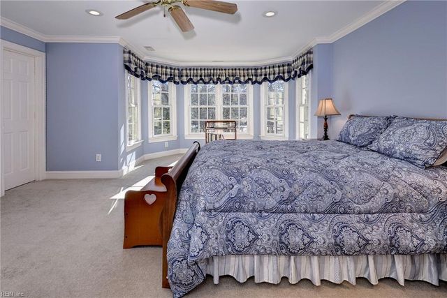 174 Point Heron DR, Newport News, VA 23606