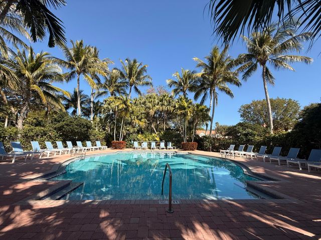 7189 Briella Drive, Boynton Beach, FL 33437