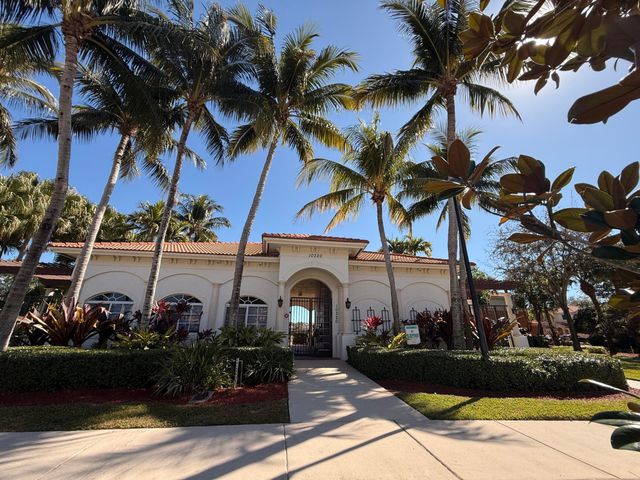 7189 Briella Drive, Boynton Beach, FL 33437