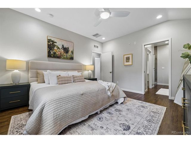 2729 S Washington St, Englewood, CO 80113