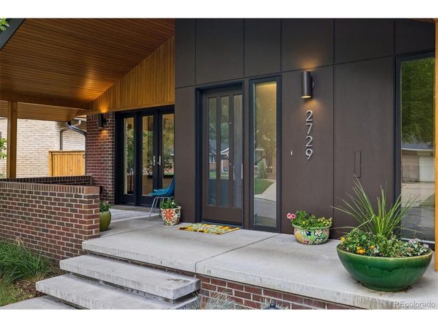 2729 S Washington St, Englewood, CO 80113