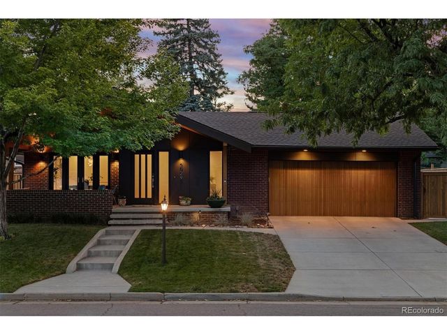 2729 S Washington St, Englewood, CO 80113