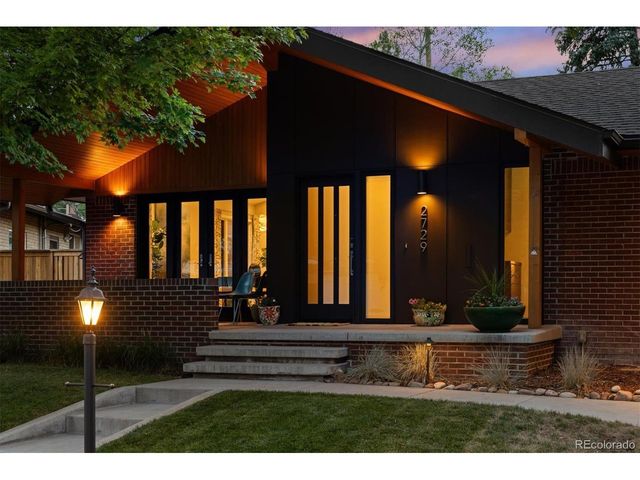 2729 S Washington St, Englewood, CO 80113