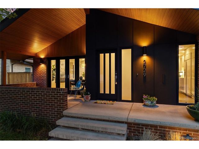 2729 S Washington St, Englewood, CO 80113