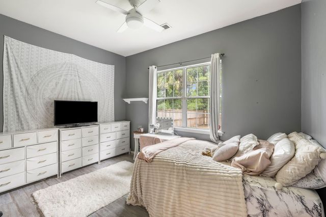 7219 Harrier Drive, Hanahan, SC 29410