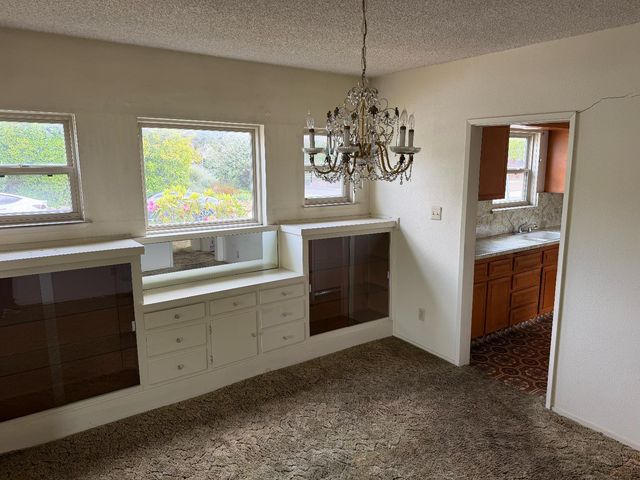 1301 36th St, Sacramento, CA 95816