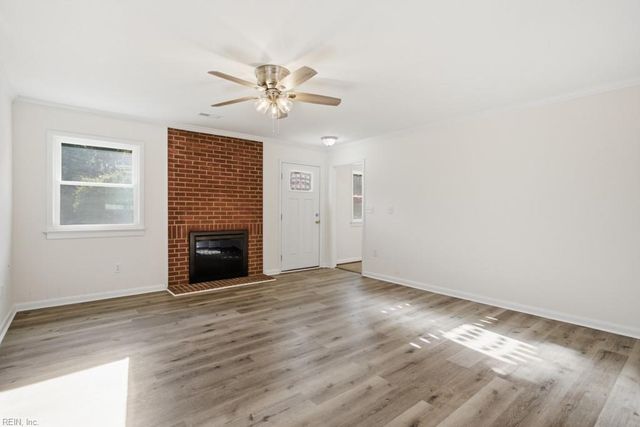 6097 Wiatt ST, Gloucester, VA 23061