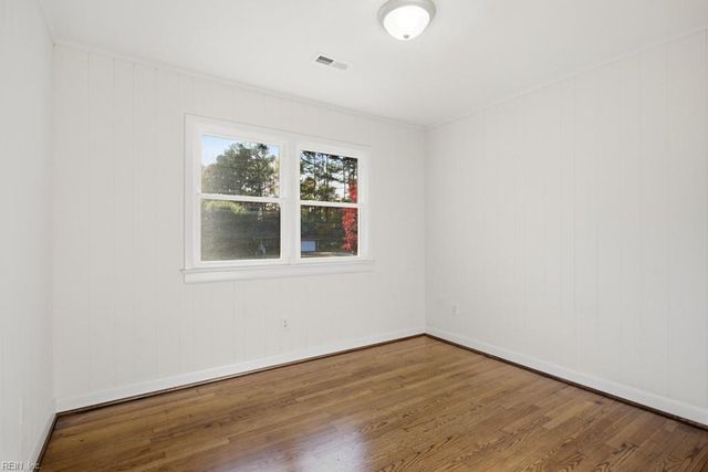 6097 Wiatt ST, Gloucester, VA 23061