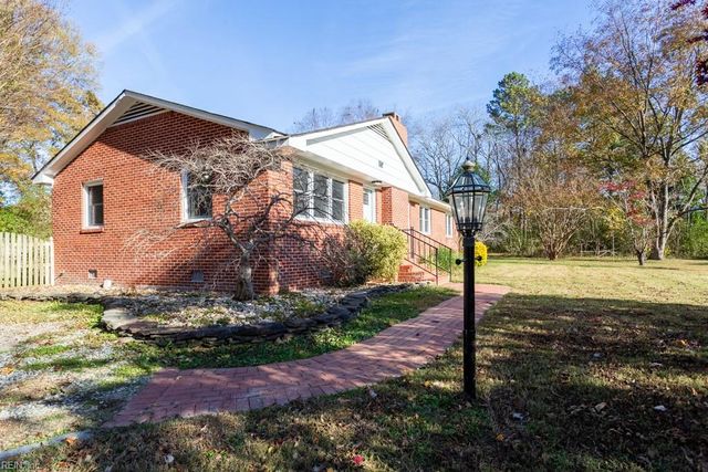 6097 Wiatt ST, Gloucester, VA 23061