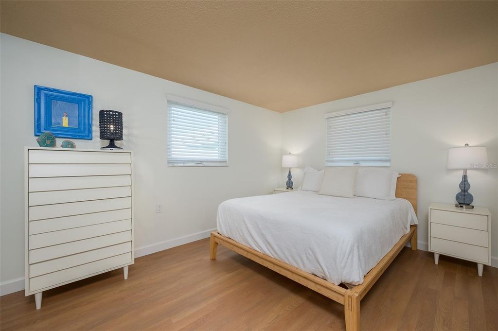 Image 18 of property listing at 6154 MIDNIGHT PASS ROAD A13, Sarasota, FL 34242