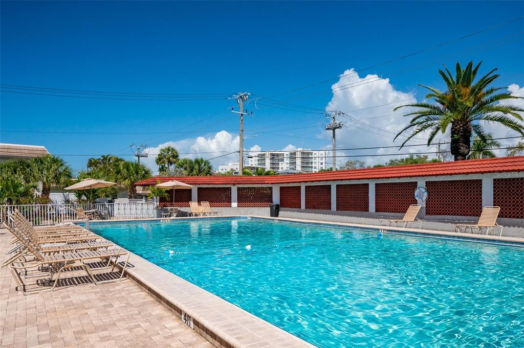 Image 33 of property listing at 6154 MIDNIGHT PASS ROAD A13, Sarasota, FL 34242