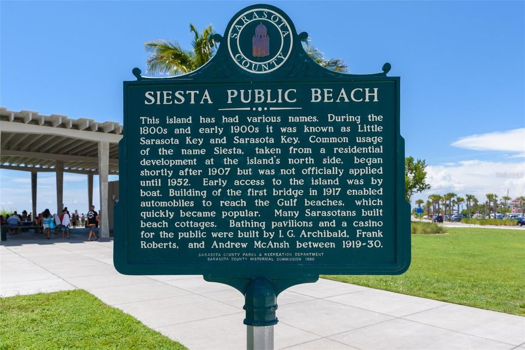 Image 40 of property listing at 6154 MIDNIGHT PASS ROAD A13, Sarasota, FL 34242