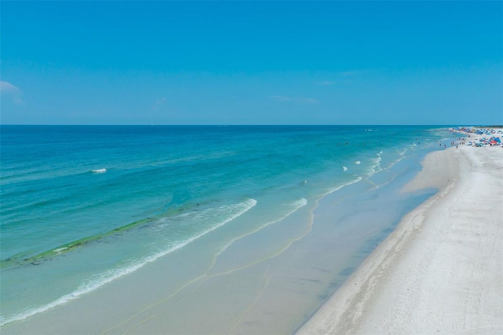 Image 44 of property listing at 6154 MIDNIGHT PASS ROAD A13, Sarasota, FL 34242