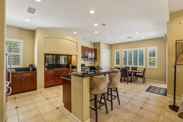 103 Batista Court, Palm Desert, CA 92211
